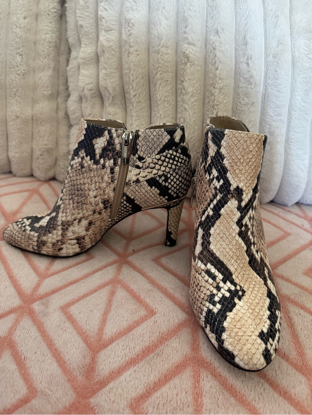 Vince Camuto Black Oil Nubuck Booties - Picture 4 of 7